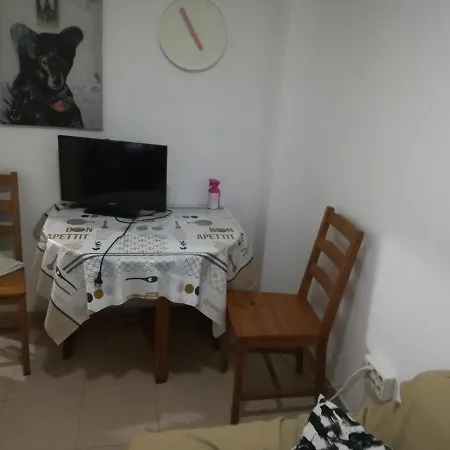 Guest house Camera Privata Singola In Appartamento, Bagno In Comune, Aria Condizionata Caldo Freddo, Wifi, Tv Llucmajor (Mallorca)