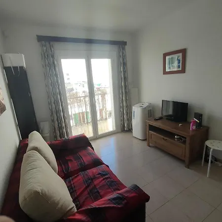 Camera Privata Singola In Appartamento, Bagno In Comune, Aria Condizionata Caldo Freddo, Wifi, Tv * Llucmajor (Mallorca)