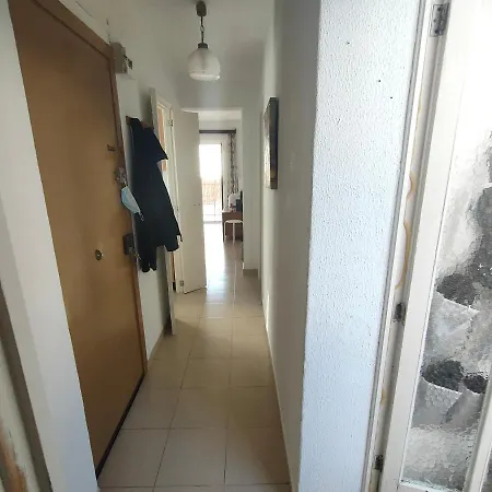 Camera Privata Singola In Appartamento, Bagno In Comune, Aria Condizionata Caldo Freddo, Wifi, Tv *
